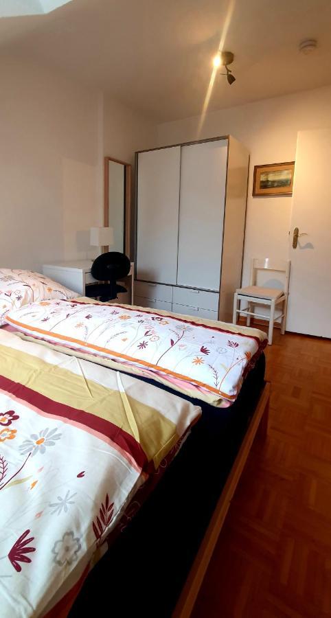 Privat Zimmer In Bad Homburg Bei Kurhaus Bad Hombourg Extérieur photo